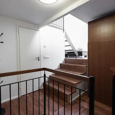 Airhome - Raekoja Plats דירה