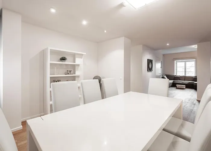 Airhome - Raekoja Plats Apartment