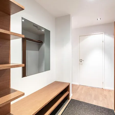 Airhome - Raekoja Plats Daire Tallinn