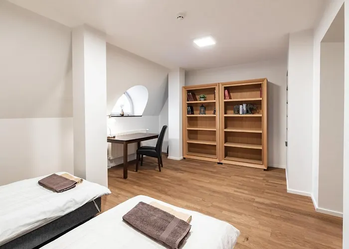 Airhome - Raekoja Plats