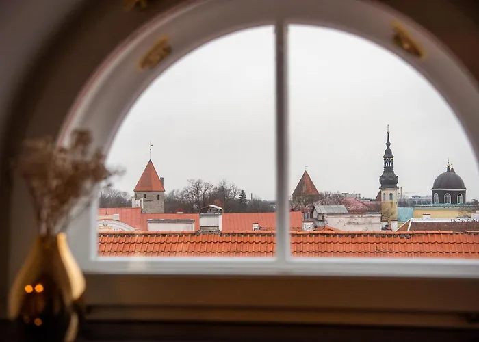 Airhome - Raekoja Plats Ταλίν