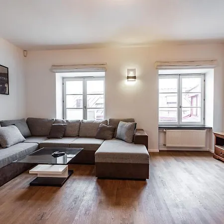 Airhome - Raekoja Plats Apartment *