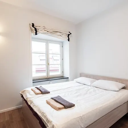 Airhome - Raekoja Plats Appartement